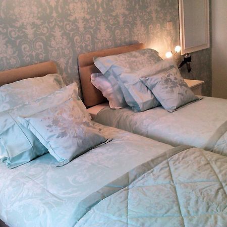 The Old Chapel B&B ลอสท์วิธีล ห้อง รูปภาพ
